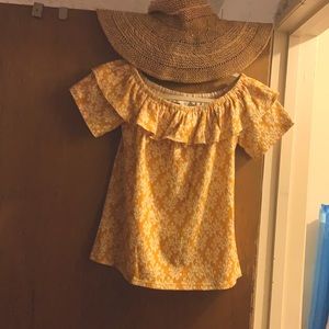 Off shoulder floral top XS Loft